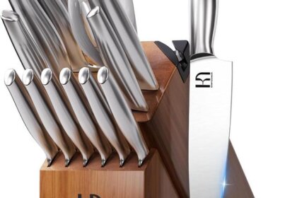 Reasons to Own the Kitchen Knife Set: Premium Japanese Knives for Effortless Cutting