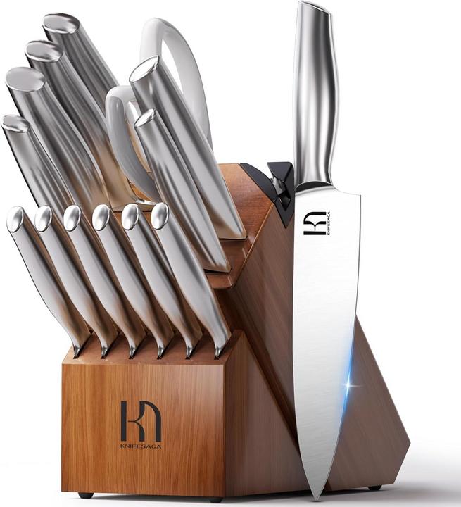 Reasons to Own the Kitchen Knife Set: Premium Japanese Knives for Effortless Cutting