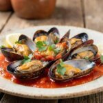 Mussels in tomato sauce